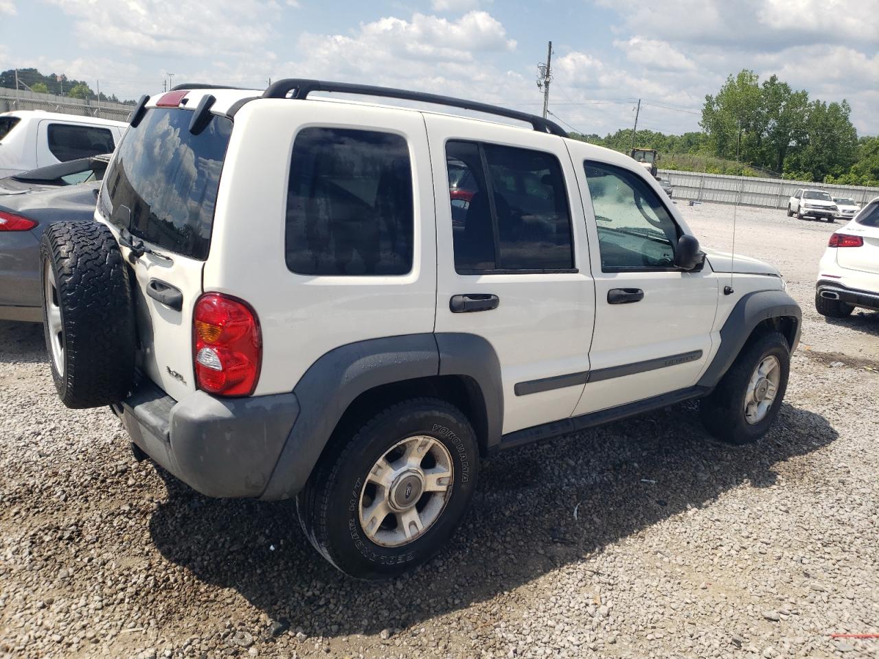 1J4GL48K15W536733 2005 Jeep Liberty Sport 1J4GL48K15W536733 2005 Jeep Liberty Sport