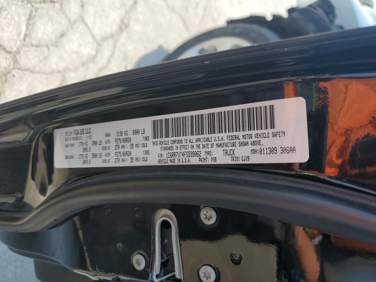 1C6RR7VT4FS599062 2015 Ram 1500 Laramie