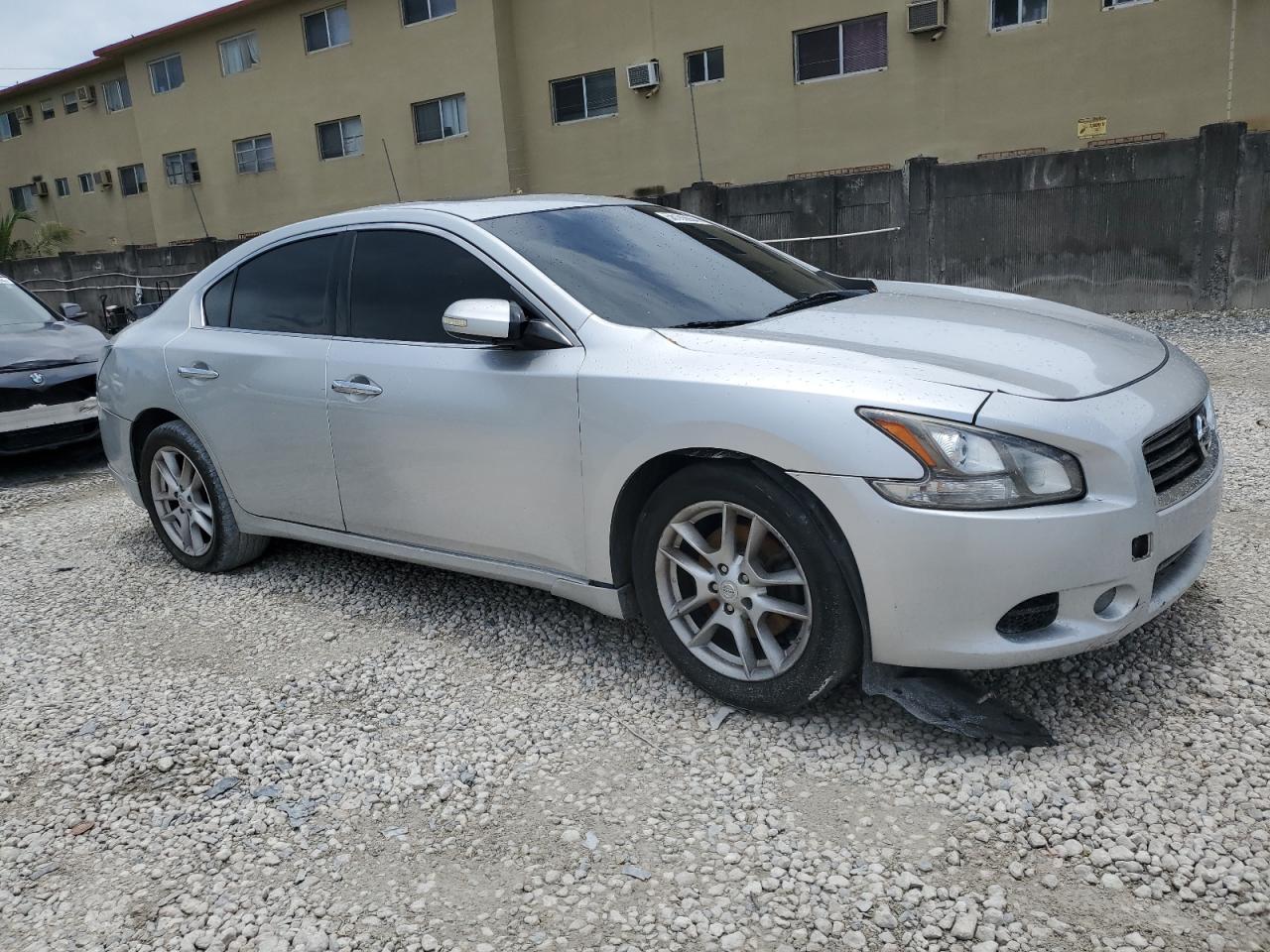 1N4AA5AP9EC470744 2014 Nissan Maxima S