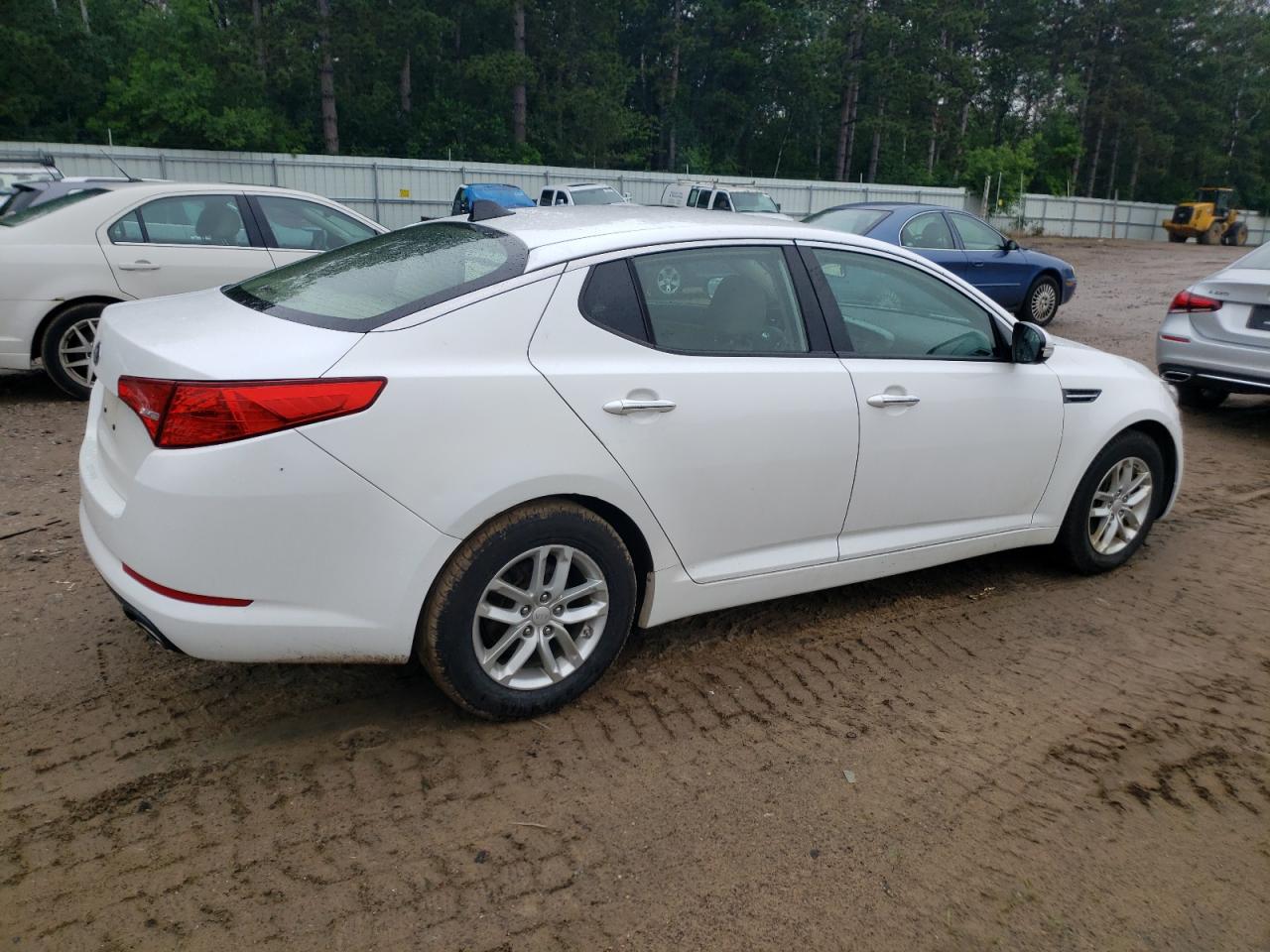 KNAGM4A73D5417026 2013 Kia Optima Lx