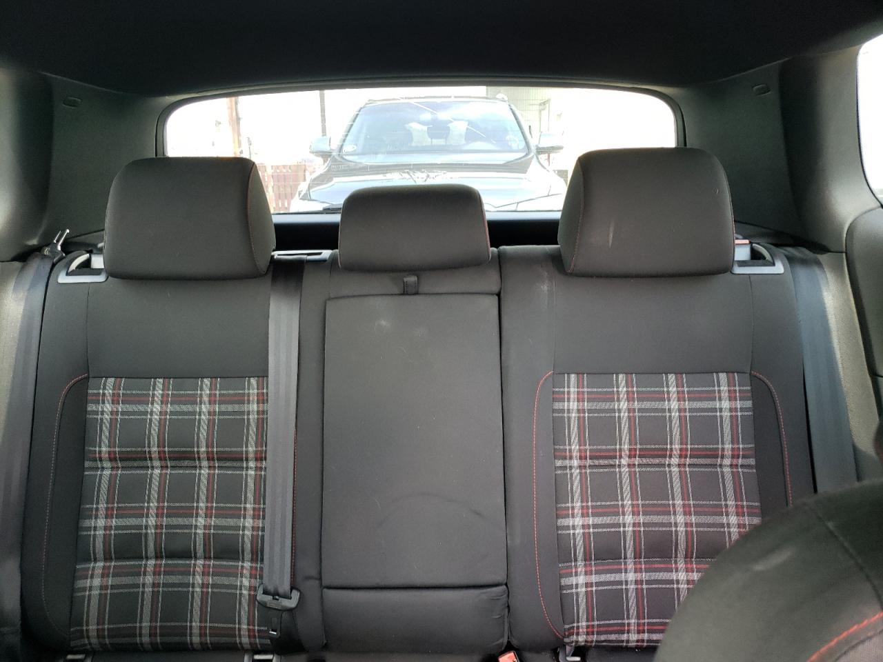 WVWEV7AJ7CW240607 2012 Volkswagen Gti