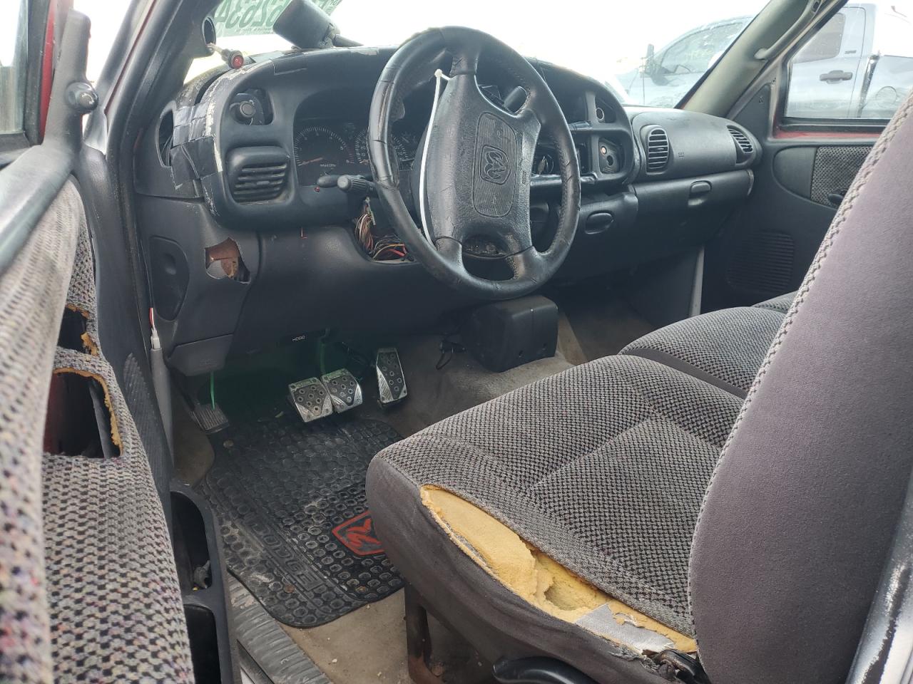 1B7HC16Y5WS767885 1998 Dodge Ram 1500