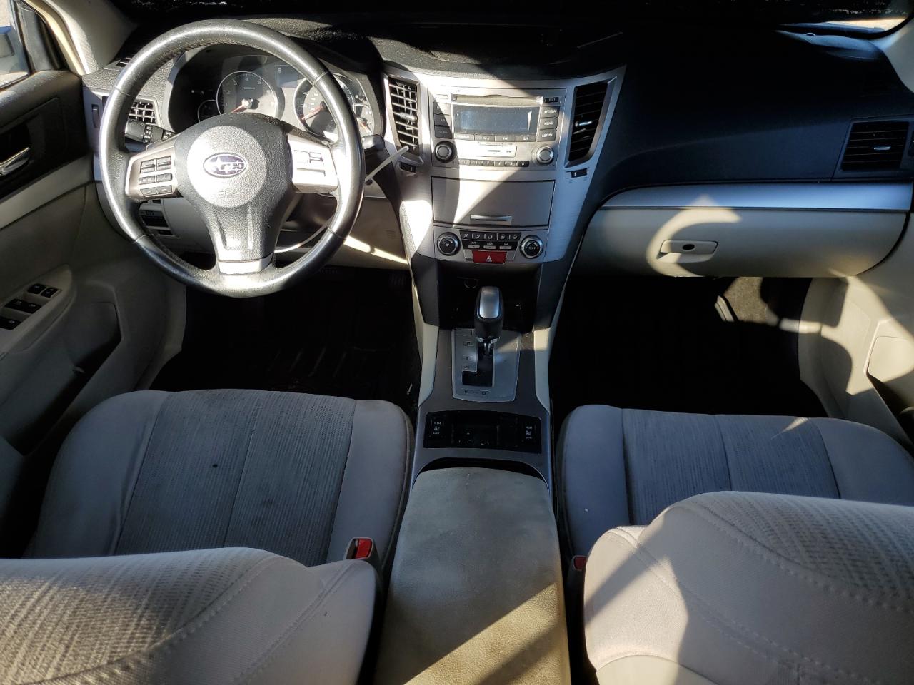 4S4BRBCC8D3270772 2013 Subaru Outback 2.5I Premium