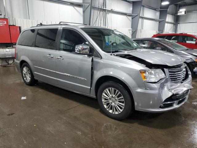 2015 CHRYSLER TOWN & COU - 2C4RC1CG7FR529439