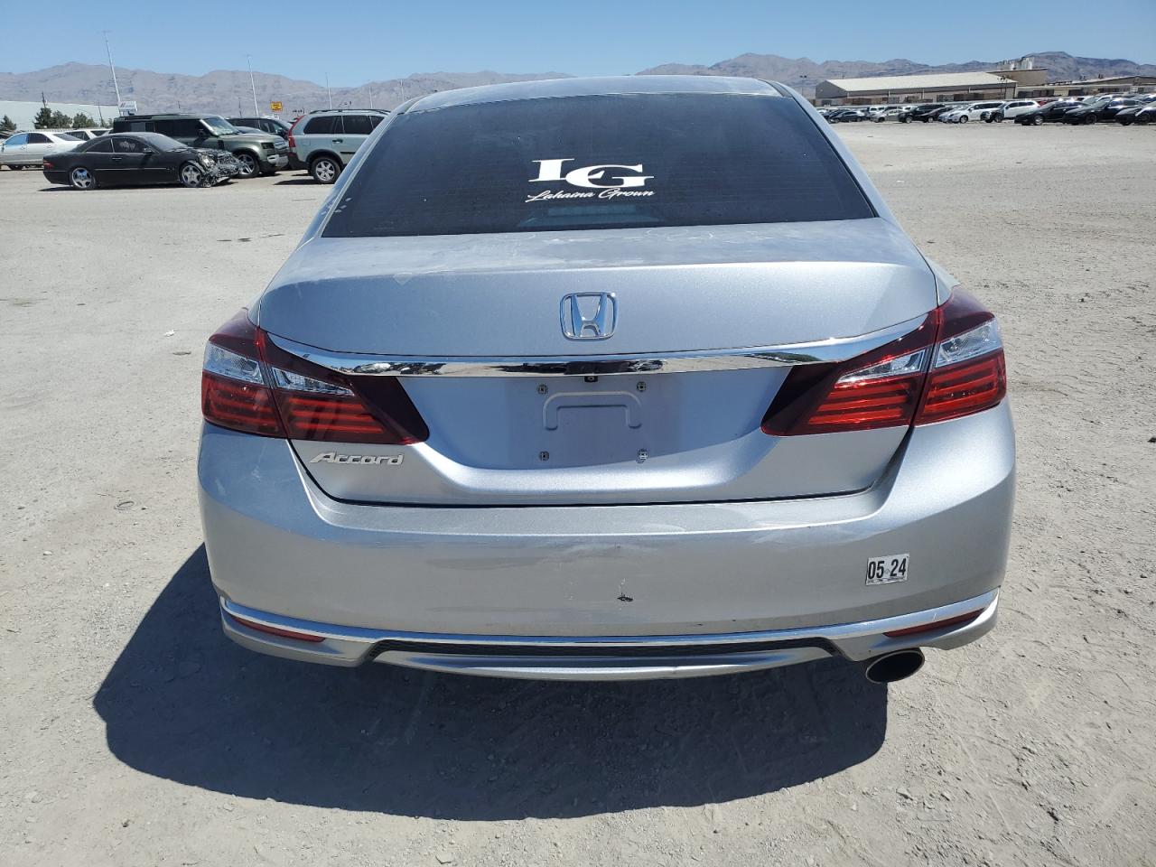 2016 Honda Accord Lx vin: 1HGCR2F33GA174327