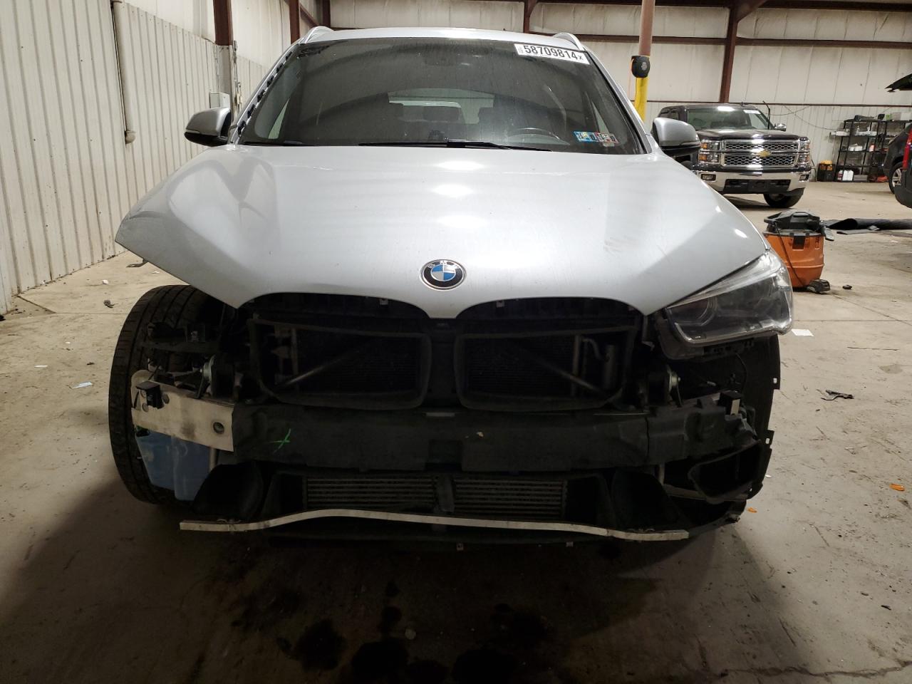 WBXHT3C35H5F87625 2017 BMW X1 xDrive28I