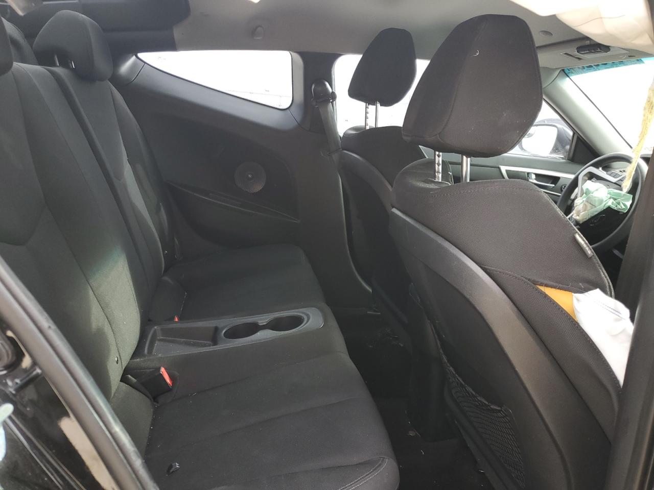 KMHTC6AD7GU250018 2016 Hyundai Veloster