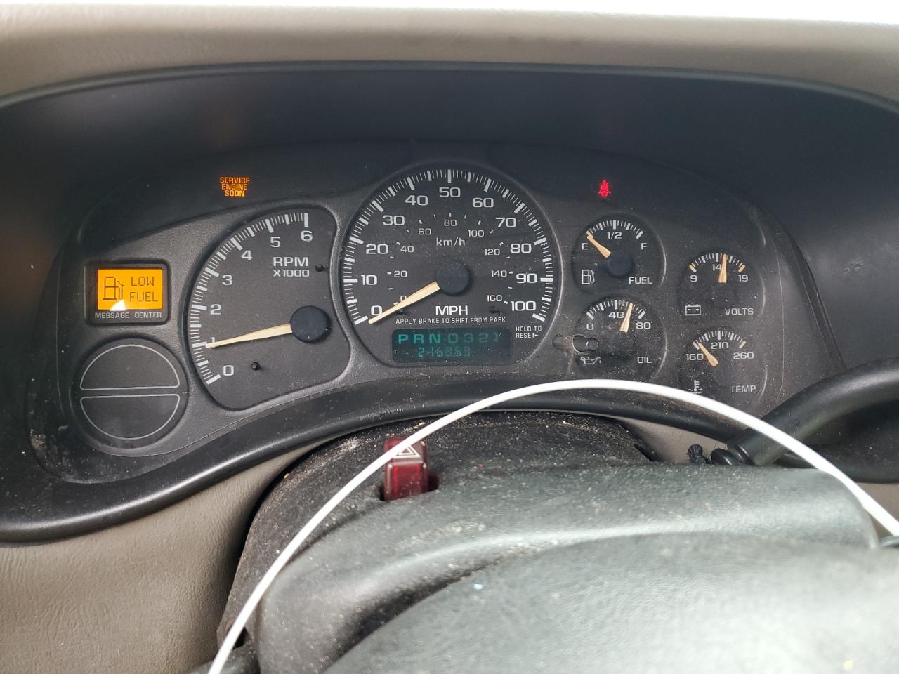 1GNEC13ZX2R289424 2002 Chevrolet Tahoe C1500