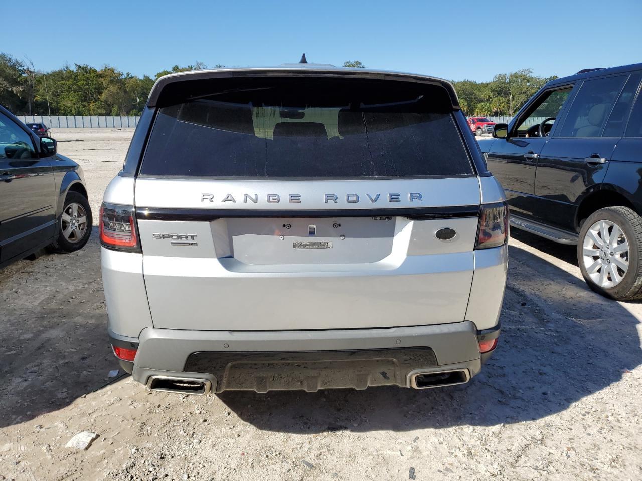 SALWG2RV7JA699471 2018 Land Rover Range Rover Sport Se