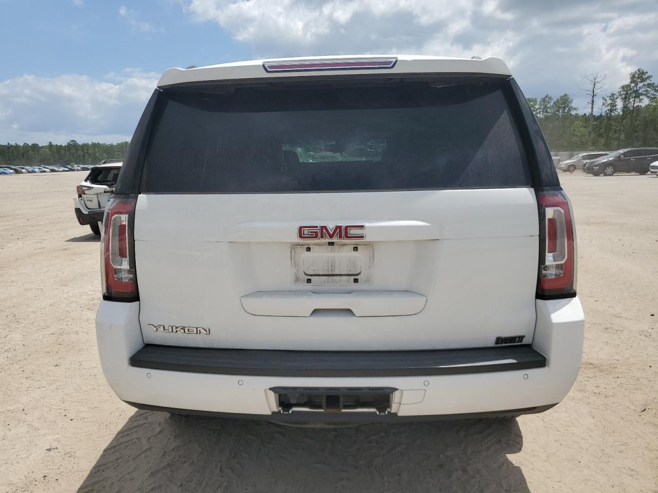 1GKS2BKC4LR233065 2020 GMC Yukon Slt