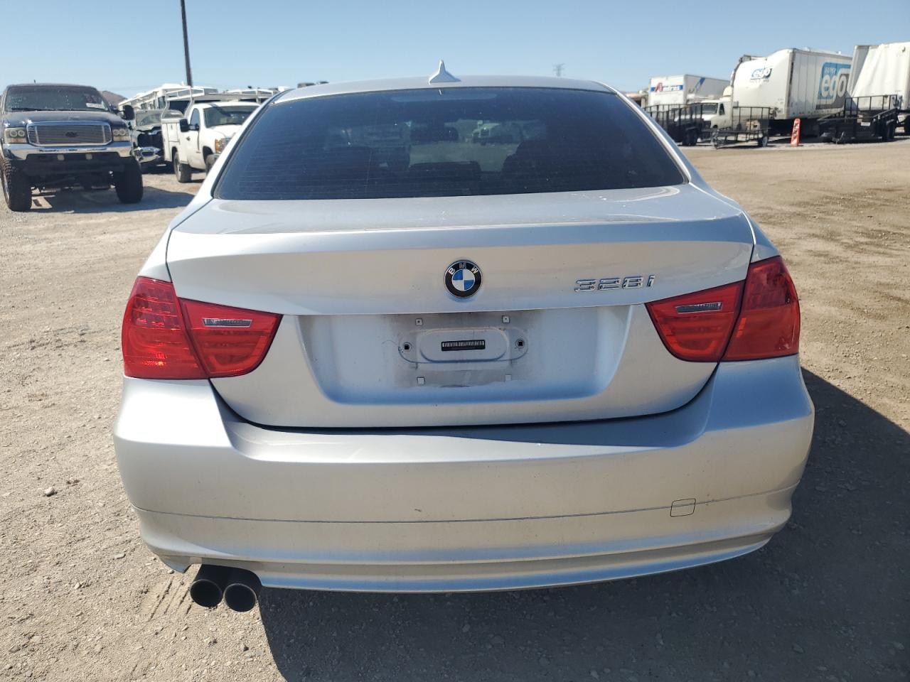 WBAPH73529A174955 2009 BMW 328 I