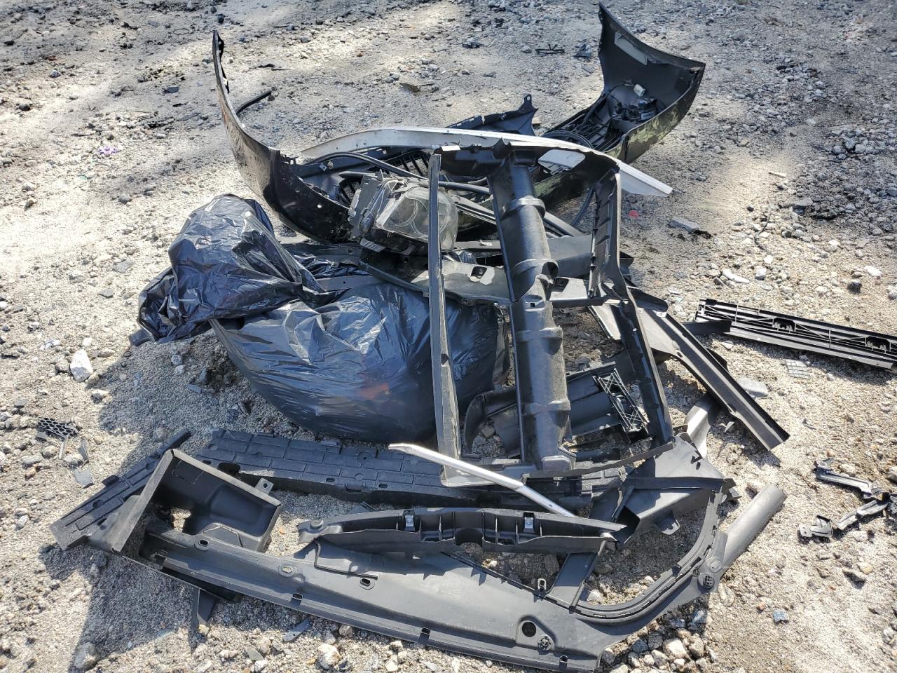 WBA5A7C55FG143400 2015 BMW 528 Xi