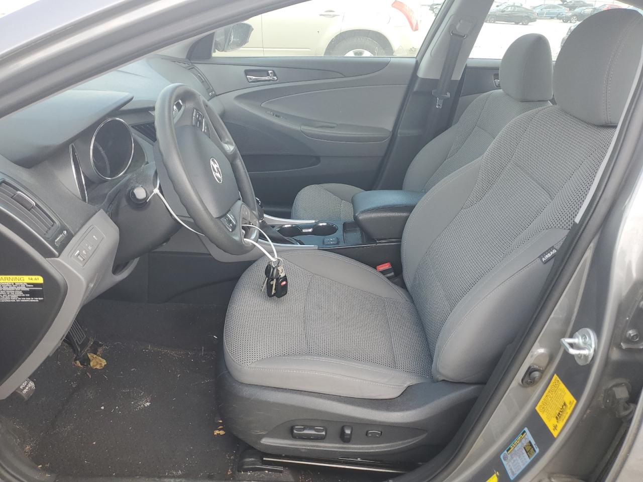 5NPEB4AC8DH713284 2013 Hyundai Sonata Gls