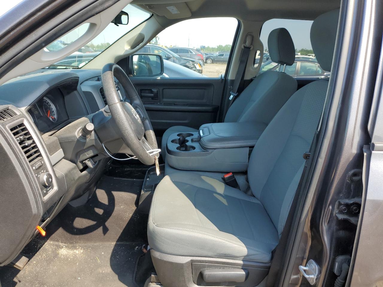 1C6RR7KG1HS862411 2017 Ram 1500 St