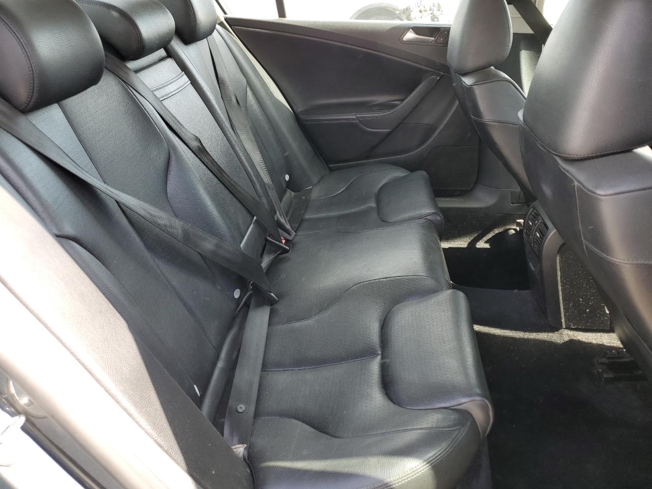 WVWJK73C59P058462 2009 Volkswagen Passat Turbo