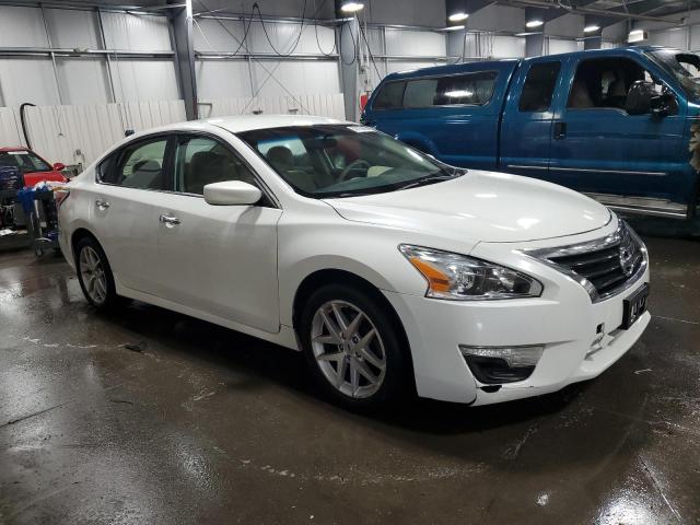 2014 Nissan Altima 2.5 VIN: 1N4AL3AP2EN256066 Lot: 58129684