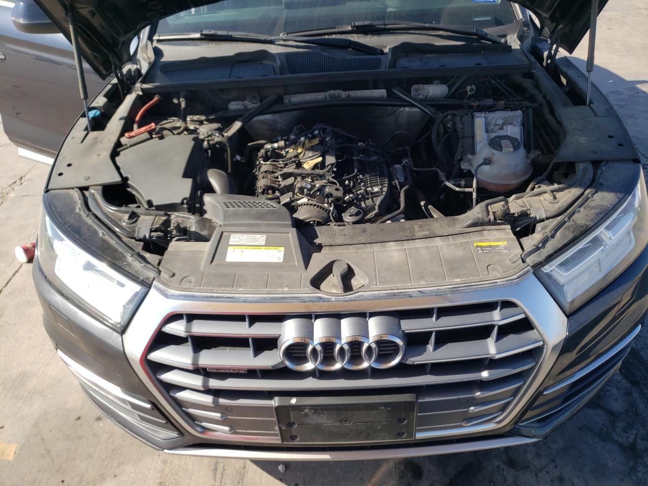 WA1BNAFY0K2079619 2019 Audi Q5 Premium Plus