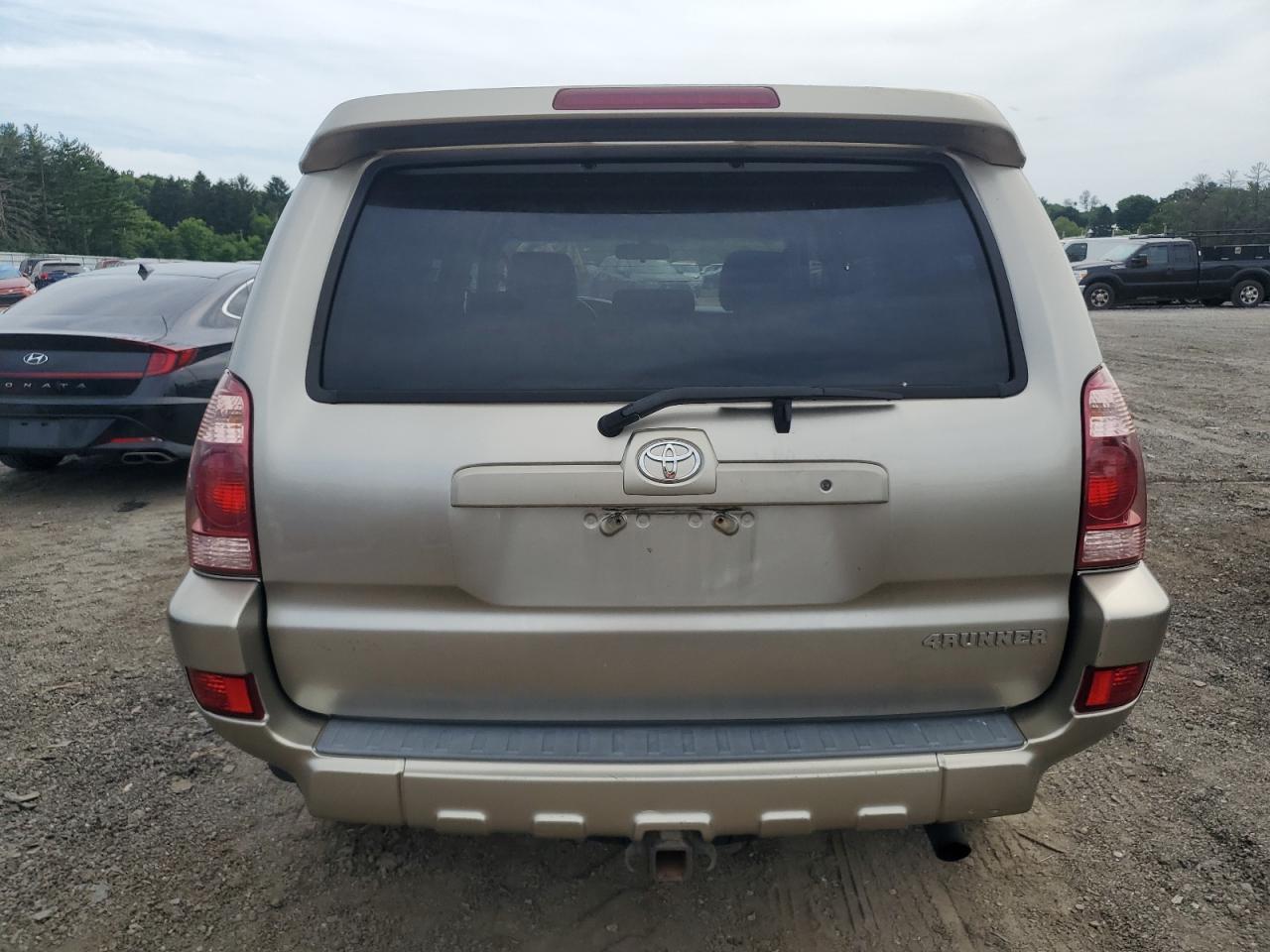 JTEBU14R948020598 2004 Toyota 4Runner Sr5