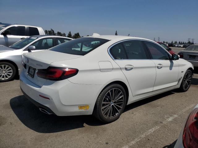 WBA13AG03NCJ23477 BMW 5 Series 530E 3