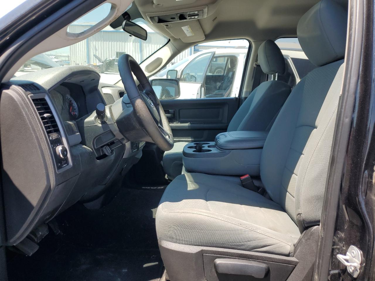 1C6RR7FT1HS667500 2017 Ram 1500 St