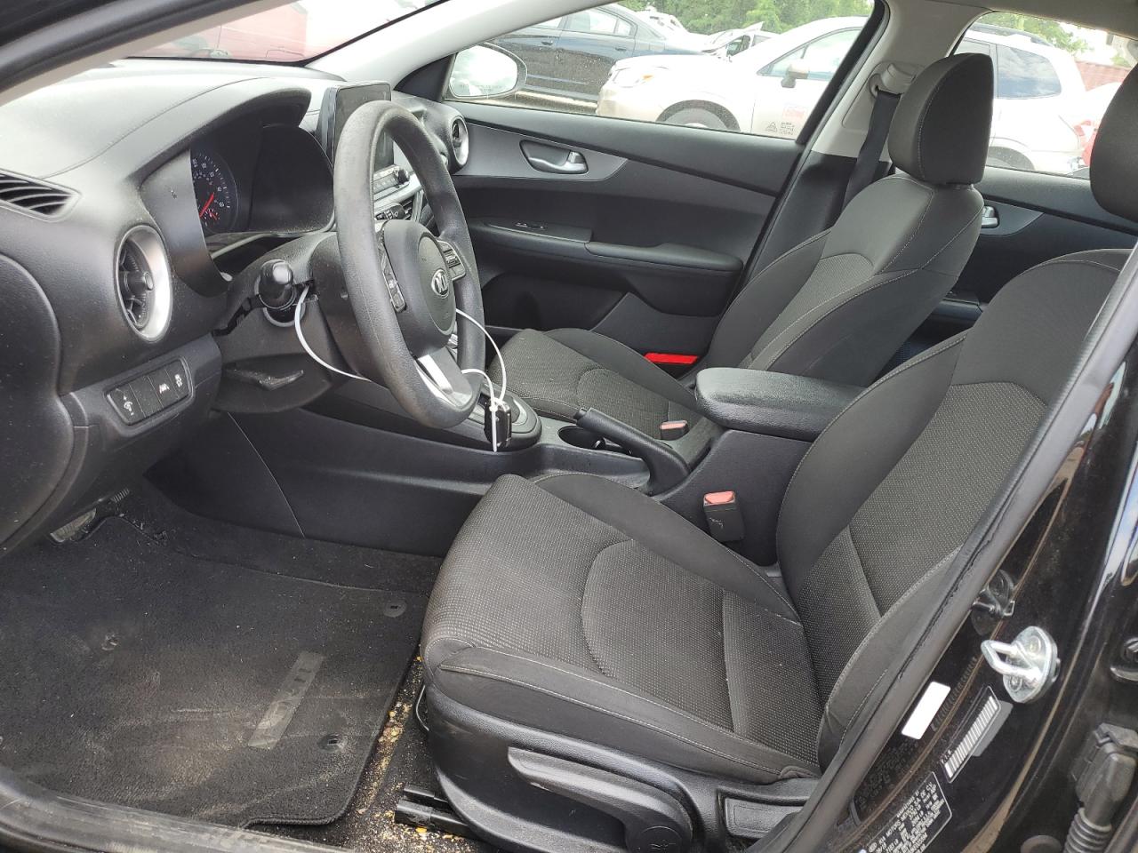 3KPF24AD3KE025594 2019 Kia Forte Fe