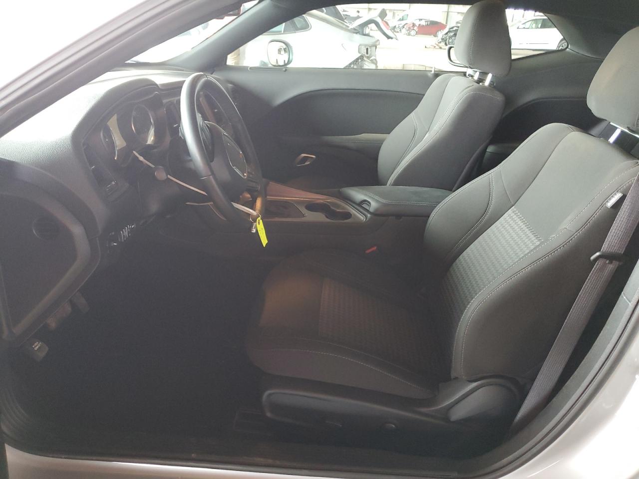 2C3CDZGGXPH697048 2023 Dodge Challenger Sxt