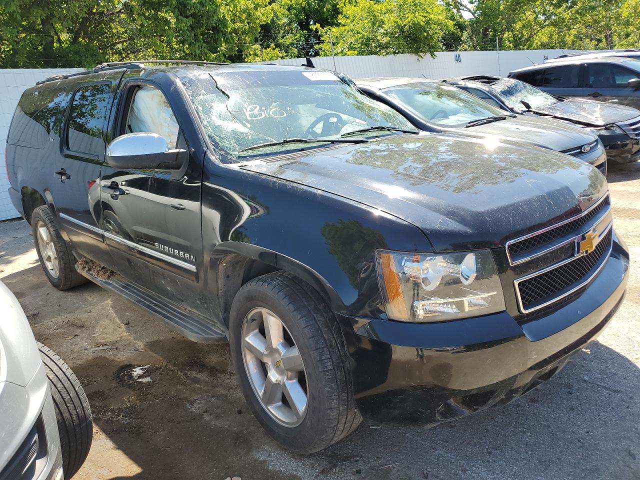 2014 Chevrolet Suburban C1500 Ltz vin: 1GNSCKE06ER137393