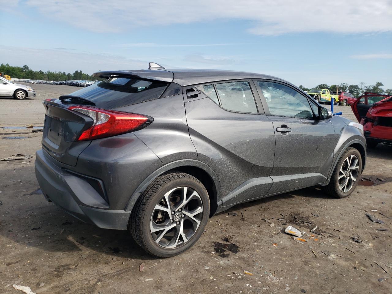 NMTKHMBX1JR052088 2018 Toyota C-Hr Xle