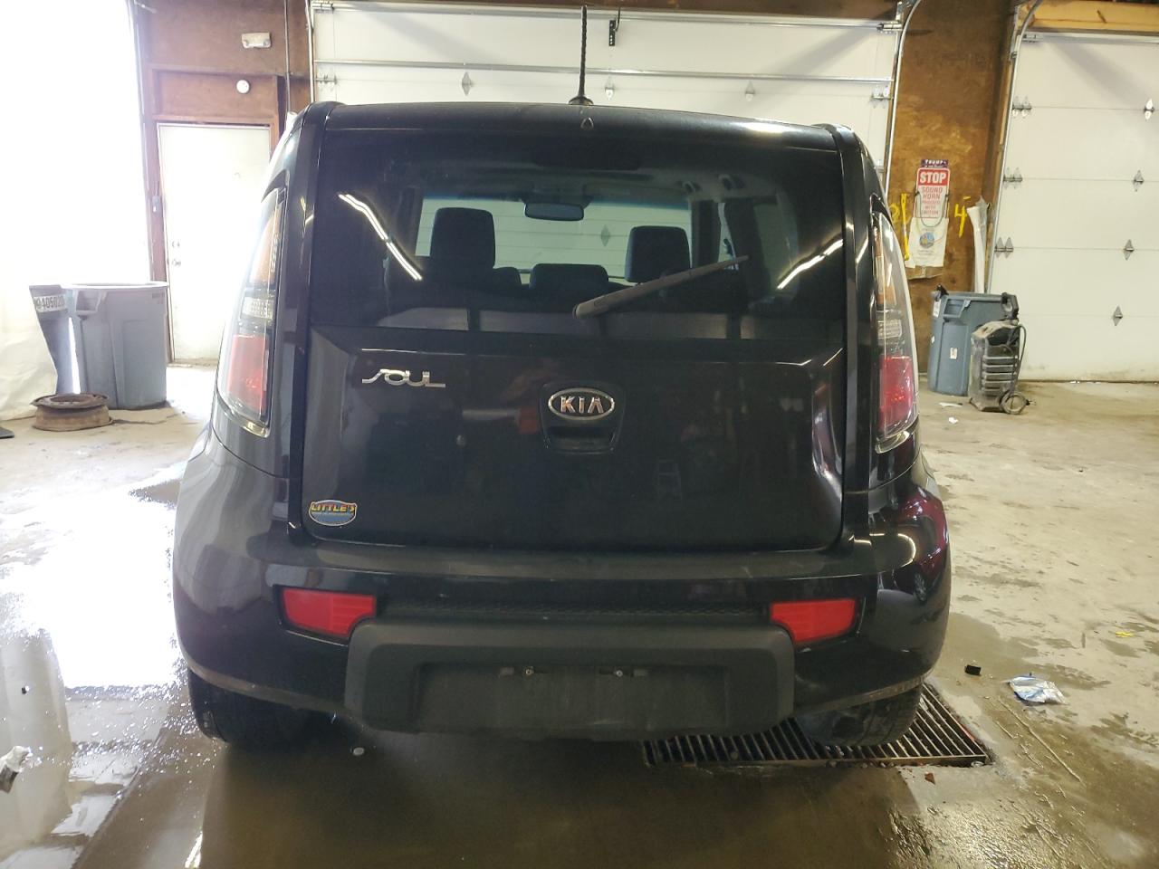 KNDJT2A20A7098186 2010 Kia Soul +