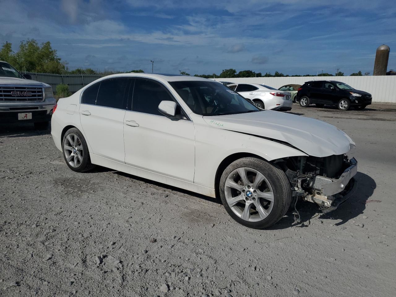 2015 BMW 328 I vin: WBA3A5G53FNP35072