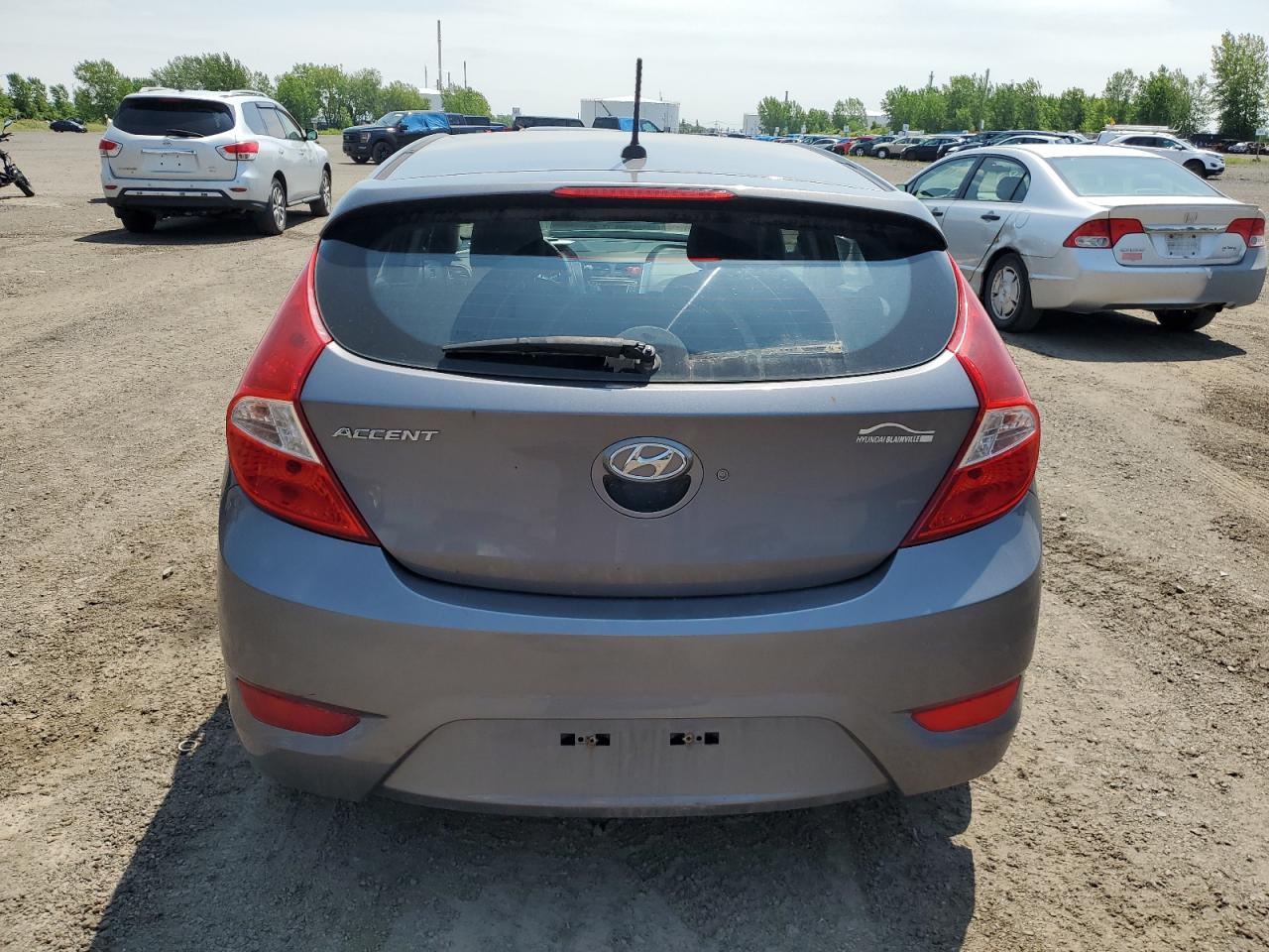 KMHCT5AE9FU228054 2015 Hyundai Accent Gs