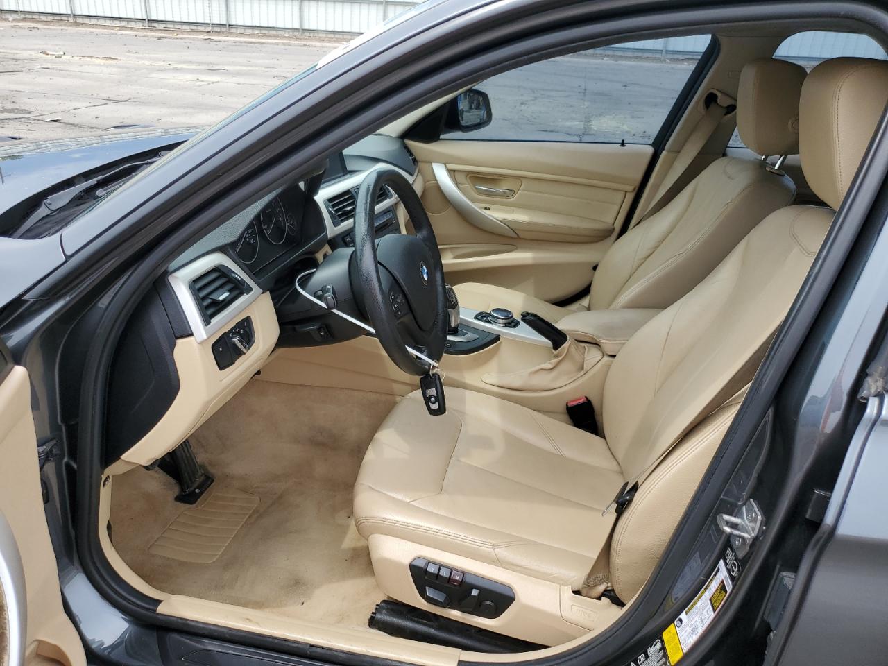 WBA3C3C5XEP662693 2014 BMW 320 I xDrive