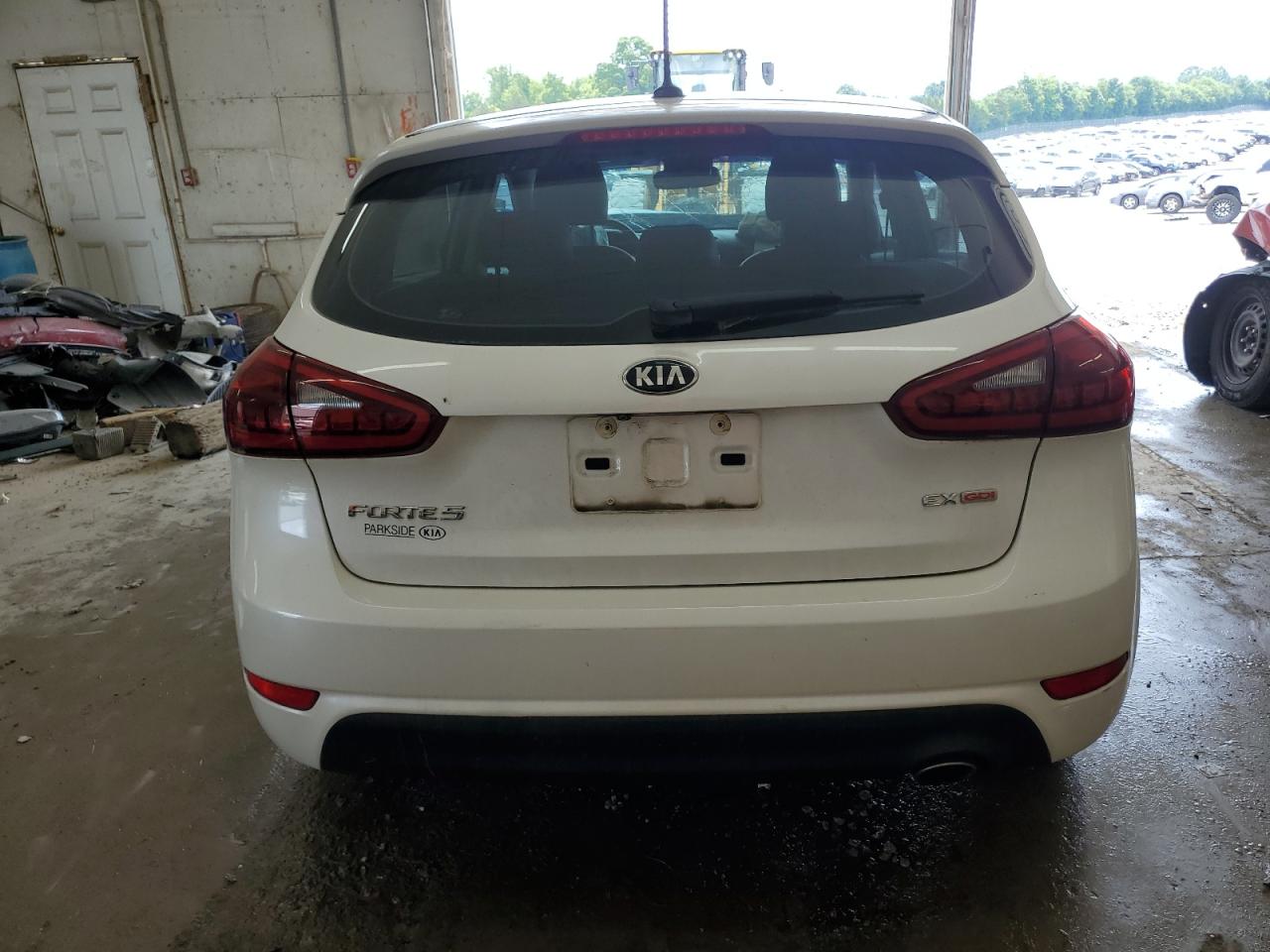 KNAFX5A85G5546200 2016 Kia Forte Ex