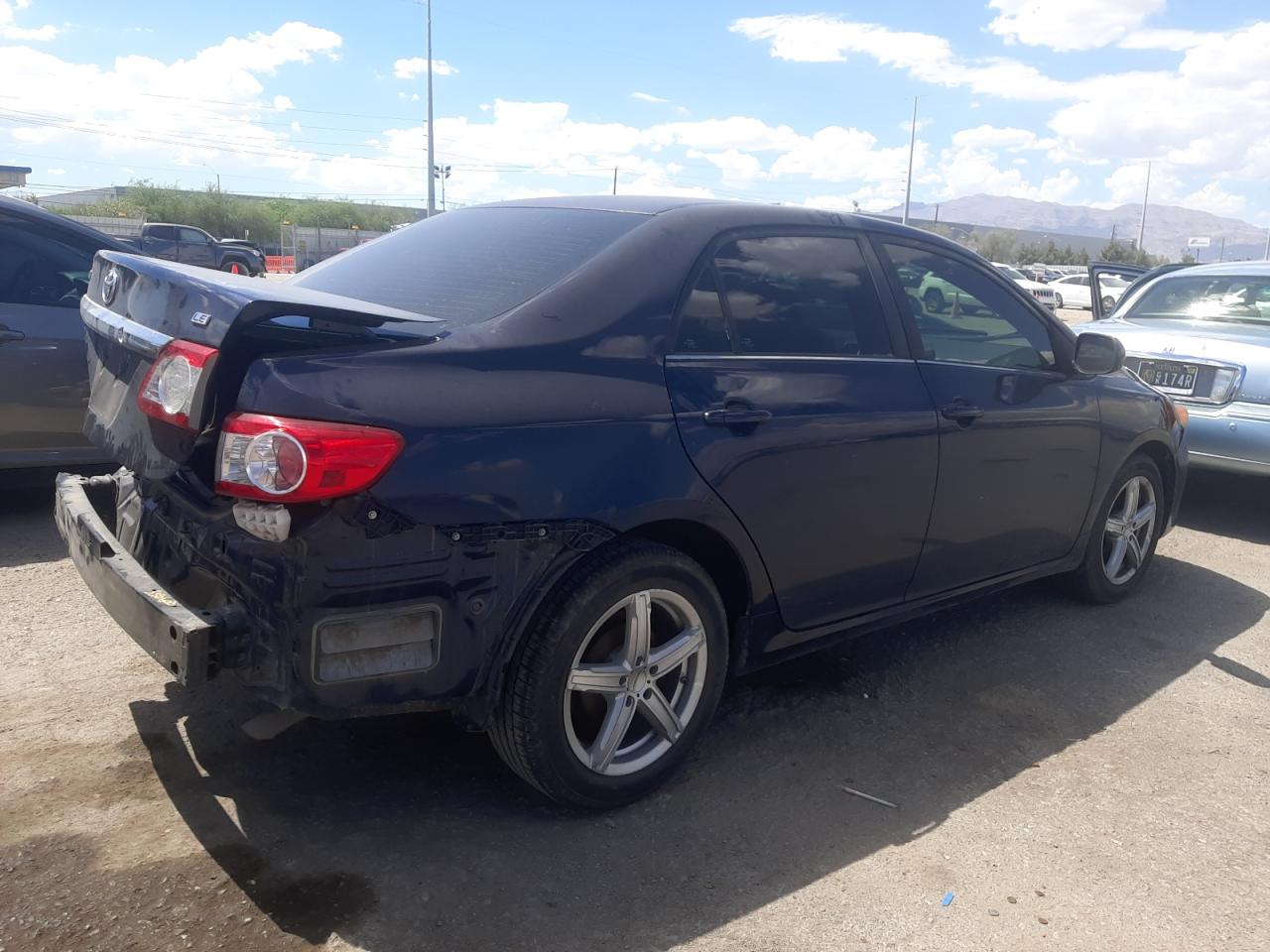 2013 Toyota Corolla Base vin: 5YFBU4EE4DP152576