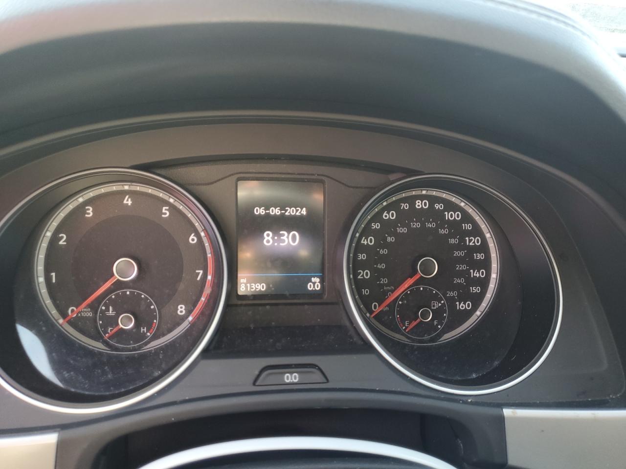 1V2XR2CA4KC616949 2019 Volkswagen Atlas Se