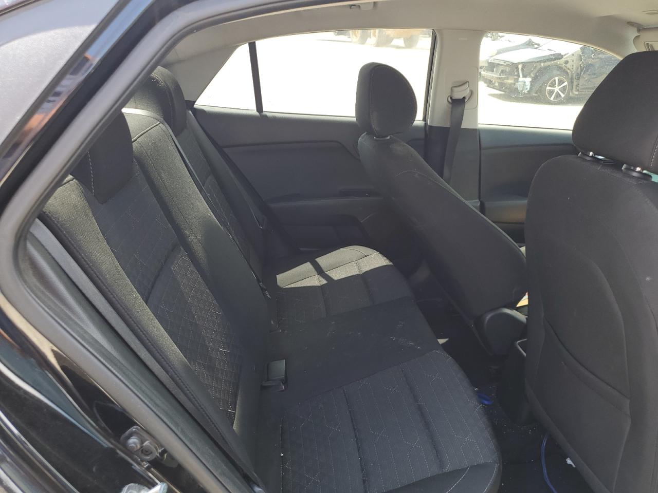 3KPA24AD0LE321233 2020 Kia Rio Lx