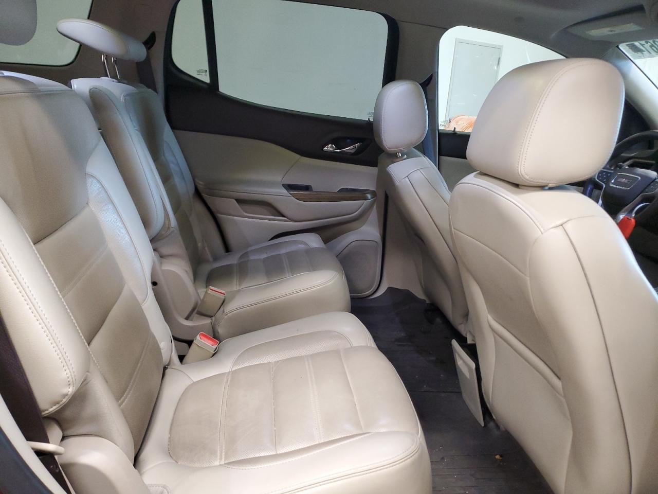 1GKKNPLS5JZ120538 2018 GMC Acadia Denali