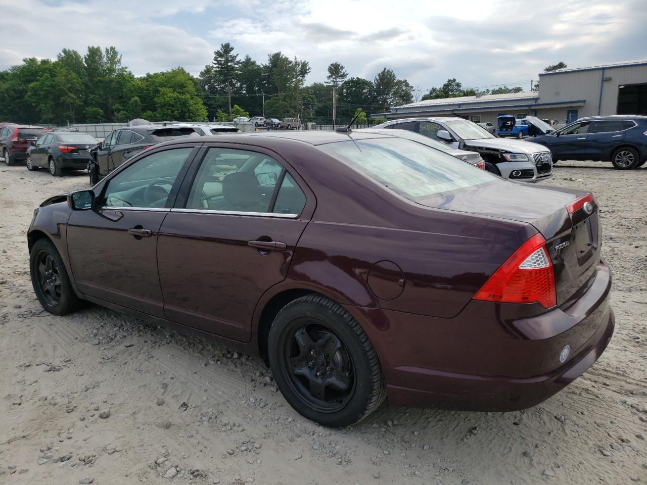 3FAHP0HA2BR131189 2011 Ford Fusion Se