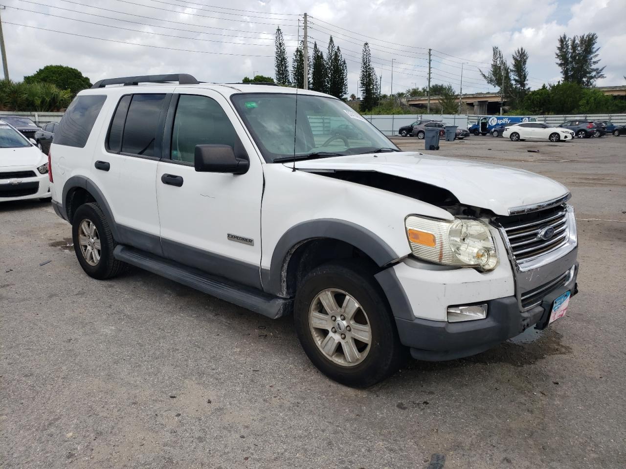 1FMEU63E16UB12565 2006 Ford Explorer Xlt