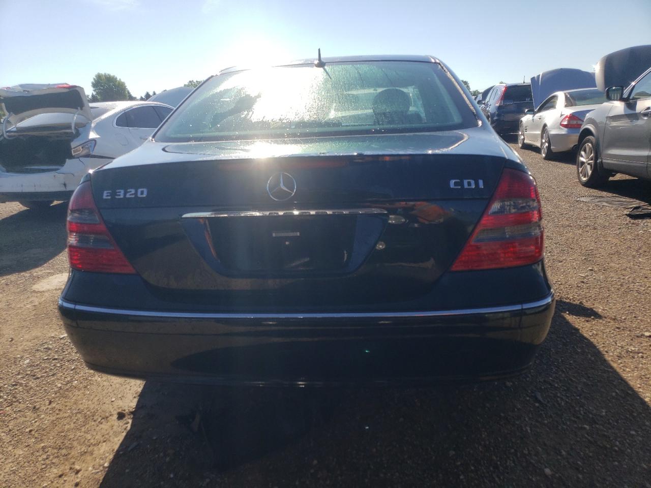 WDBUF26J75A559301 2005 Mercedes-Benz E 320 Cdi