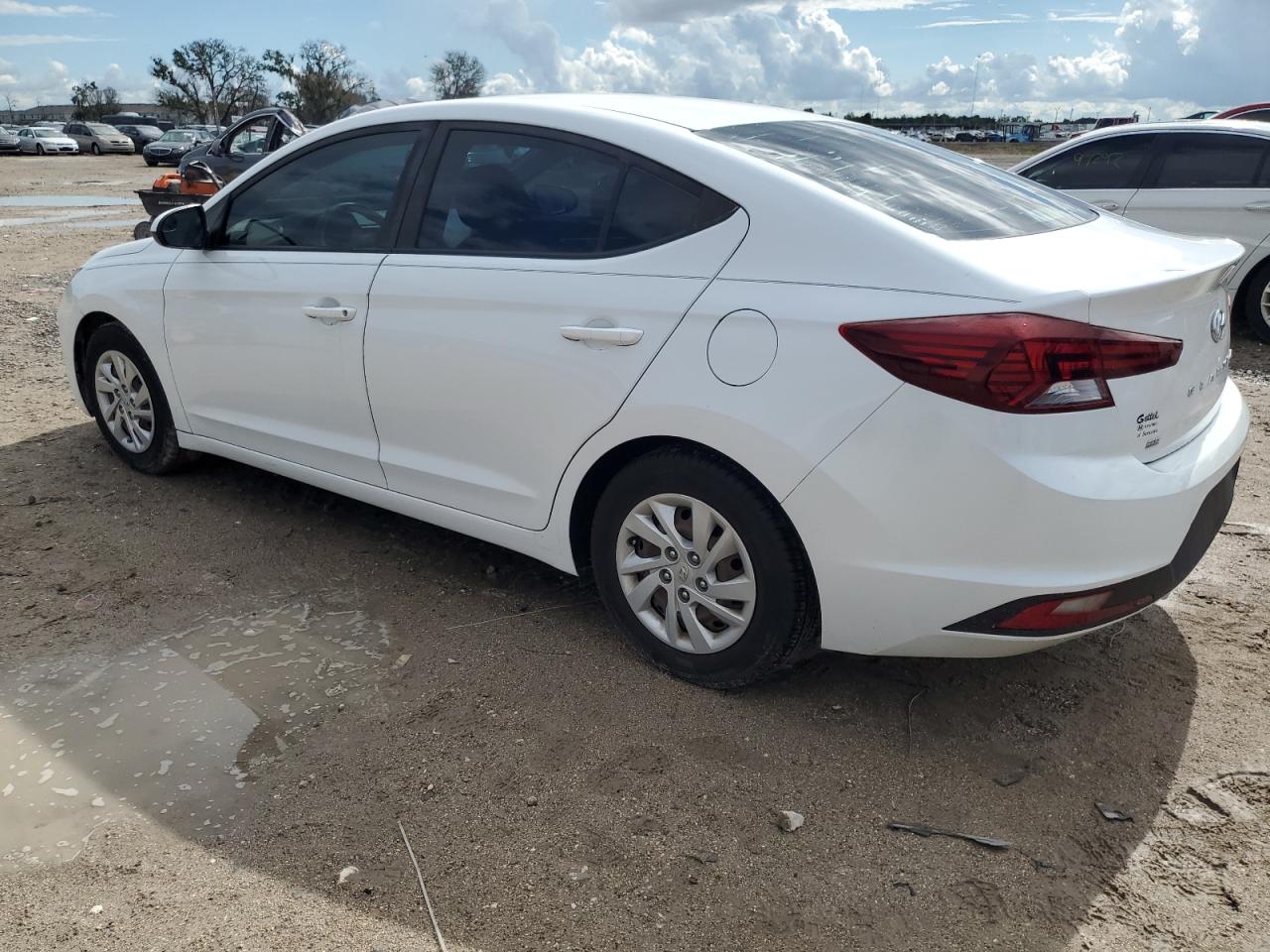 5NPD74LF5KH472267 2019 Hyundai Elantra Se