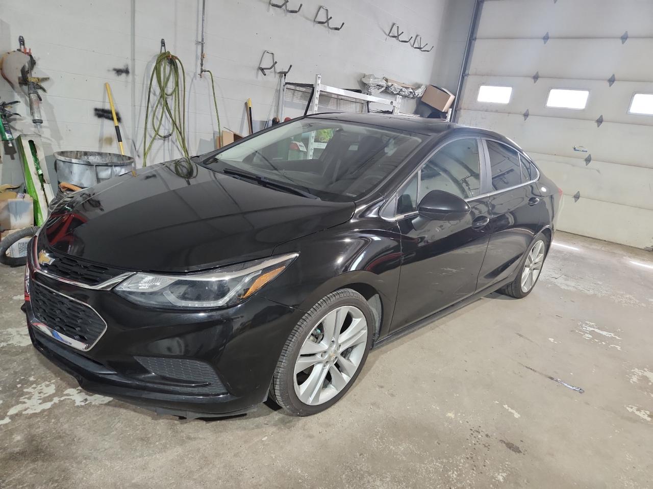 2018 Chevrolet Cruze Lt vin: 1G1BD5SM1J7132759