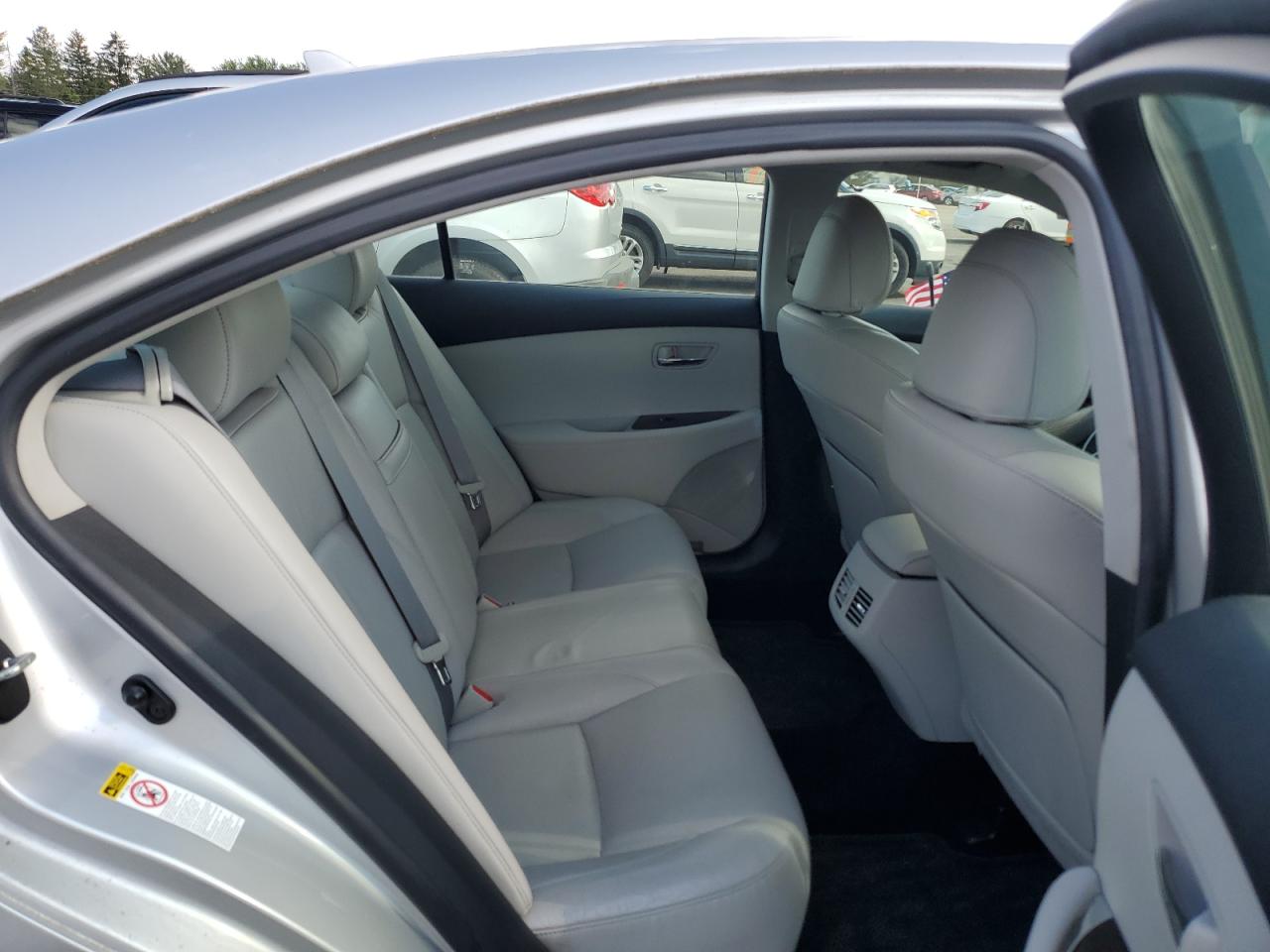 JTHBK1EG5B2468410 2011 Lexus Es 350