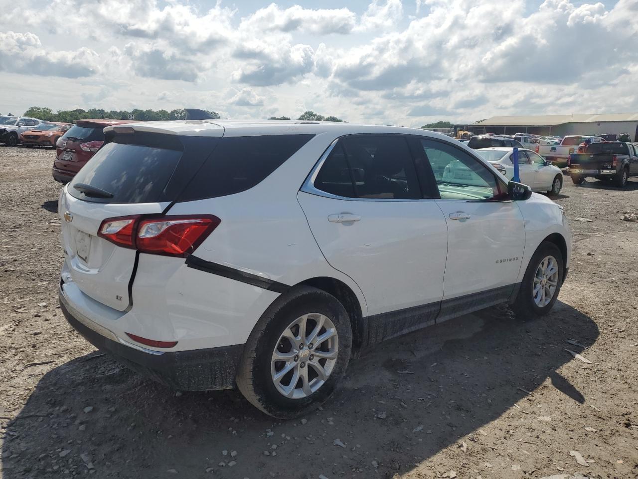 2GNAXKEV1K6182437 2019 Chevrolet Equinox Lt