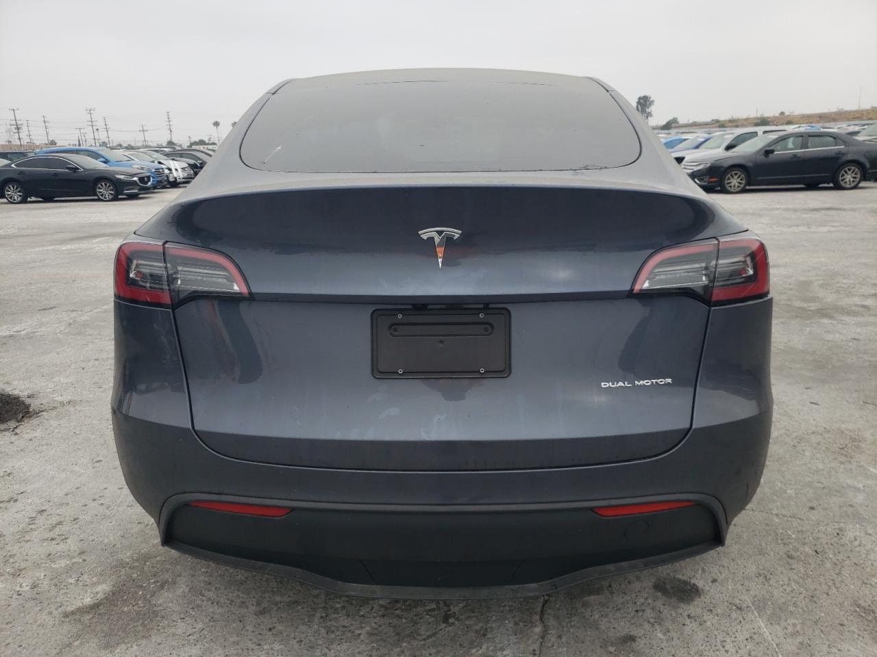 7SAYGDEE5PA156685 2023 Tesla Model Y