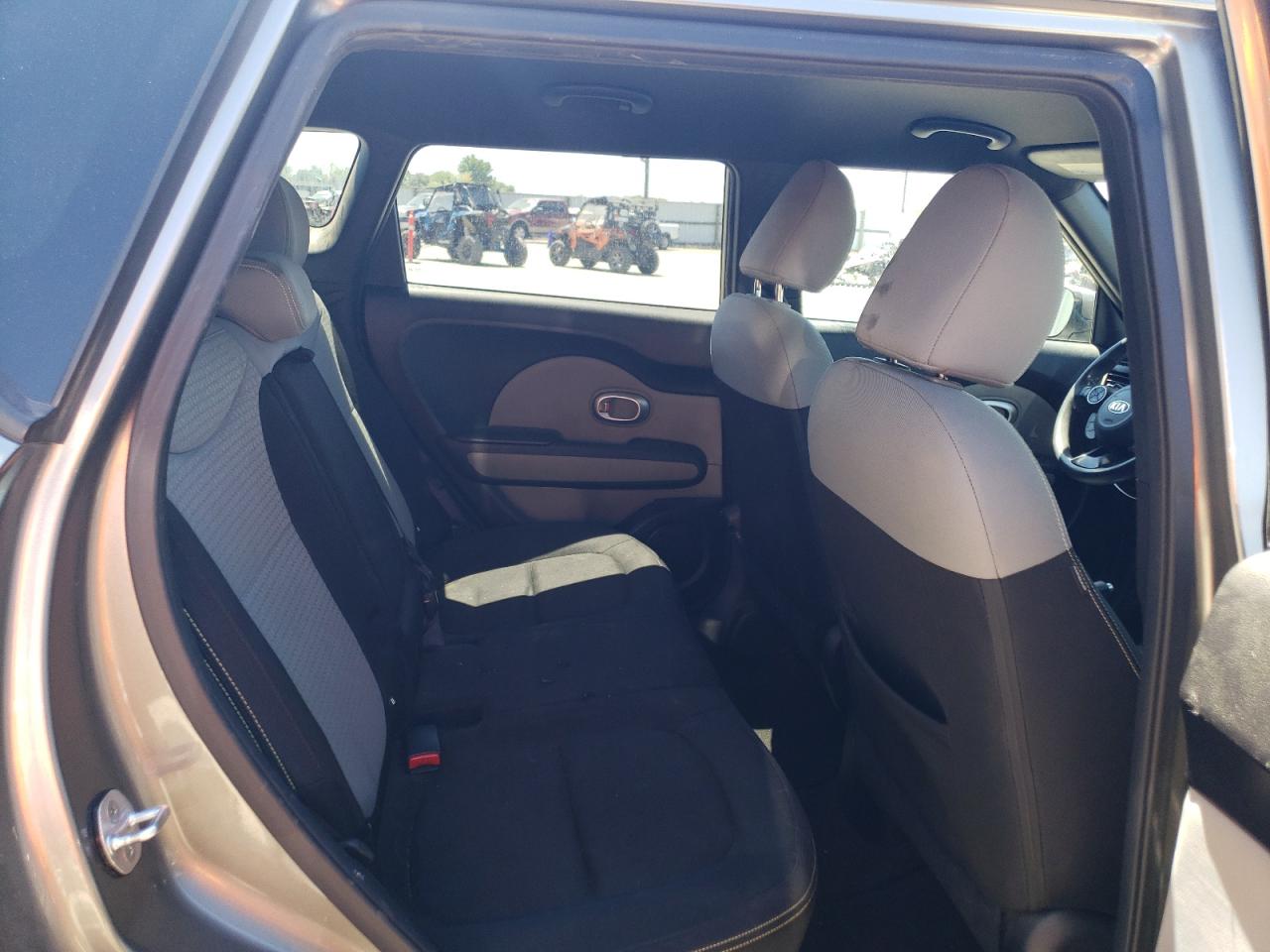 KNDJP3A59G7251175 2016 Kia Soul +