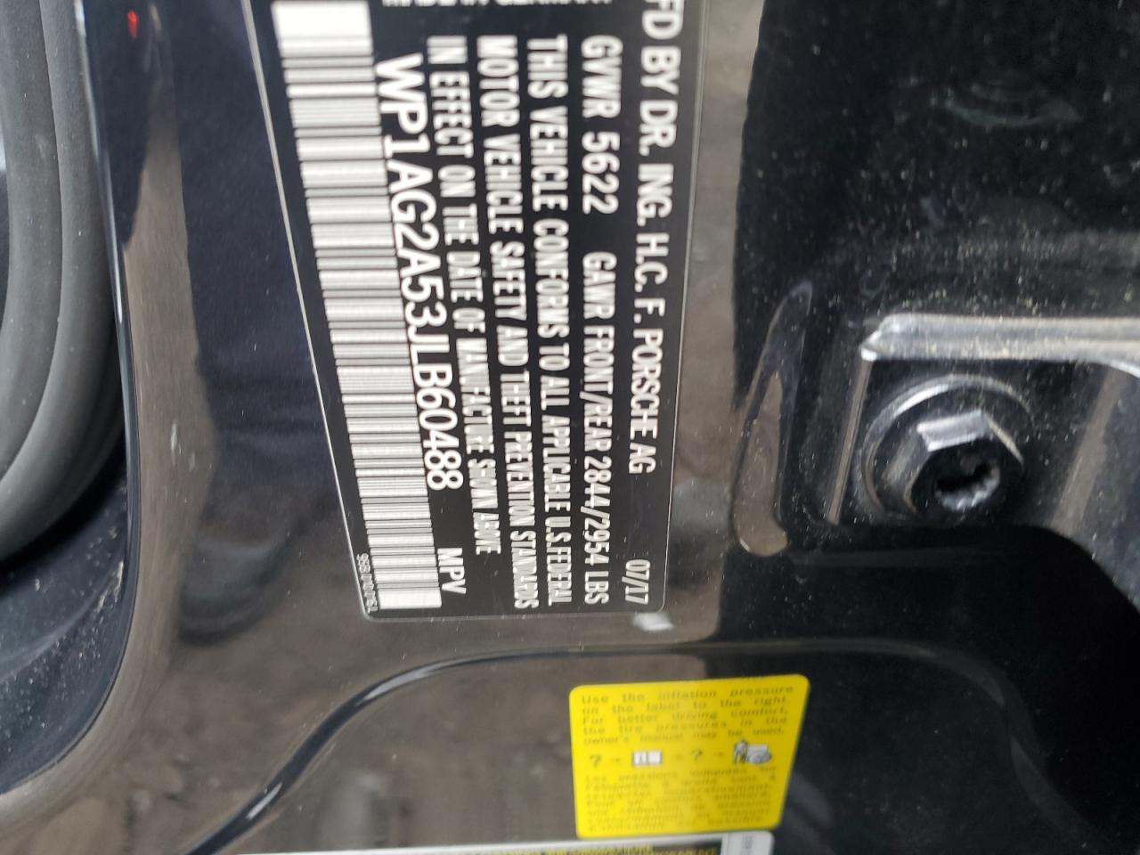 WP1AG2A53JLB60488 2018 Porsche Macan Gts