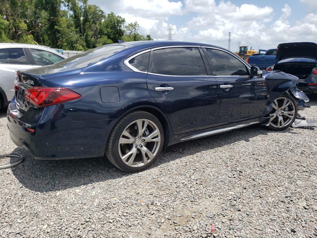 JN1BY1PP9GM630700 2016 Infiniti Q70L 3.7