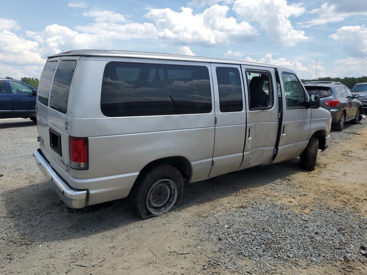 1FBNE3BL7EDA59714 2014 Ford Econoline E350 Super Duty Wagon