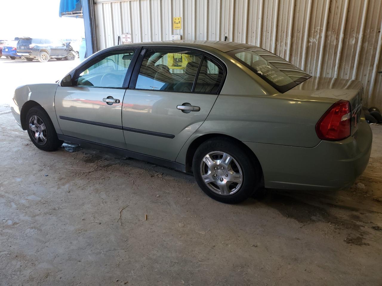 1G1ZS52F15F146713 2005 Chevrolet Malibu